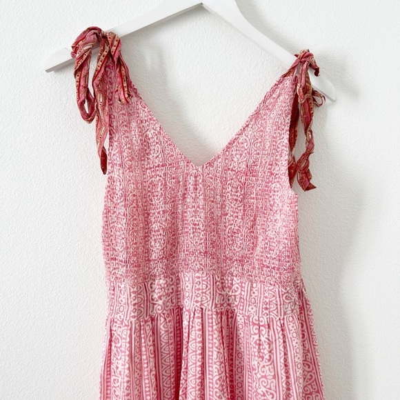 Bell by Alicia Bell Pink Smocked Tie Midi Dress Size Medium M - Picture 4 of 6